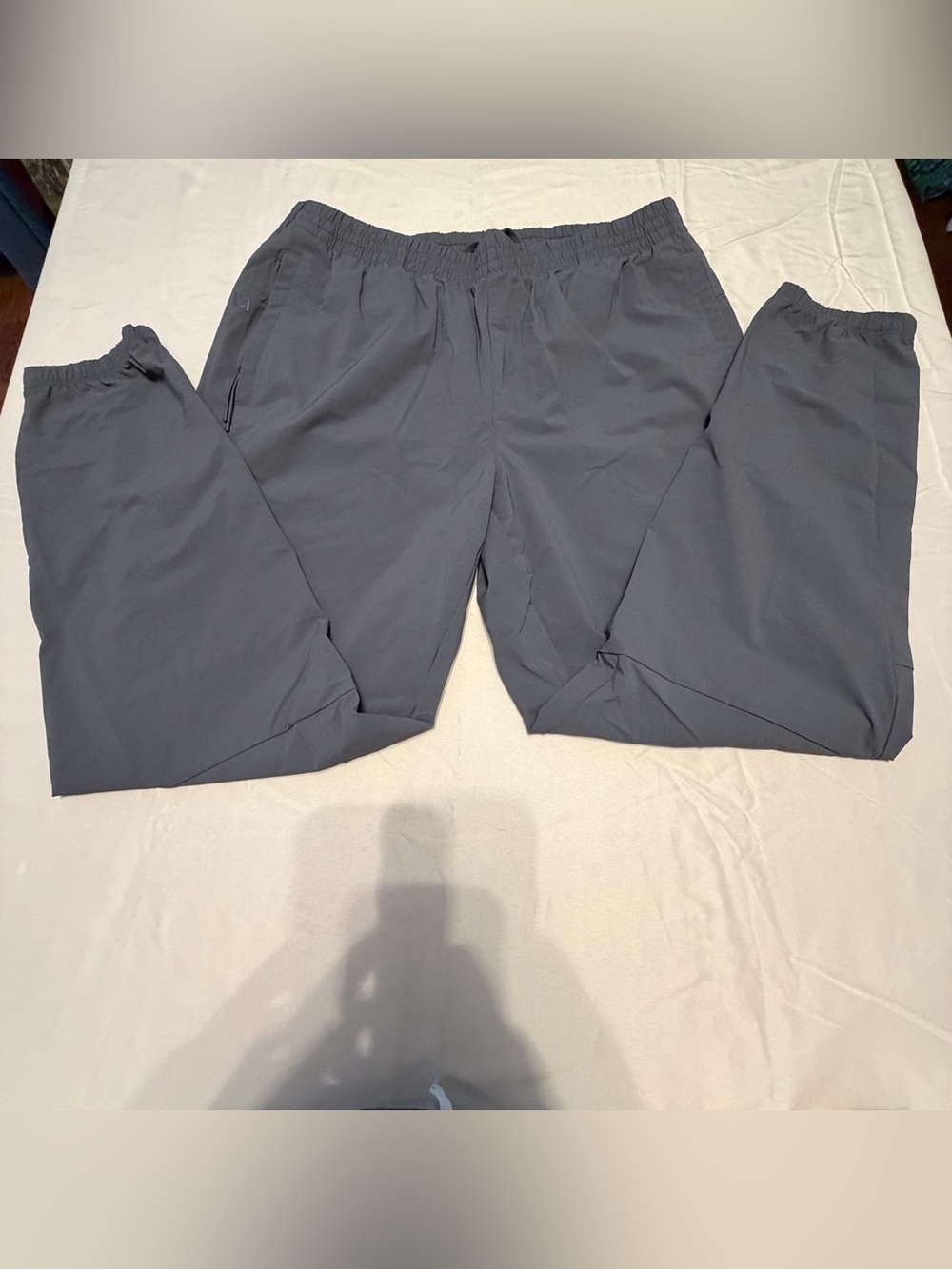 Men's Elastic-Waist Gray Jogger Pants - Lightweight‎ Performance